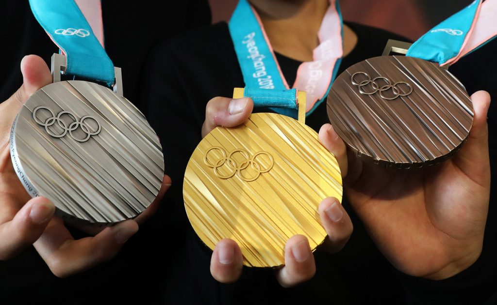 Medals show Korean heritage, nature