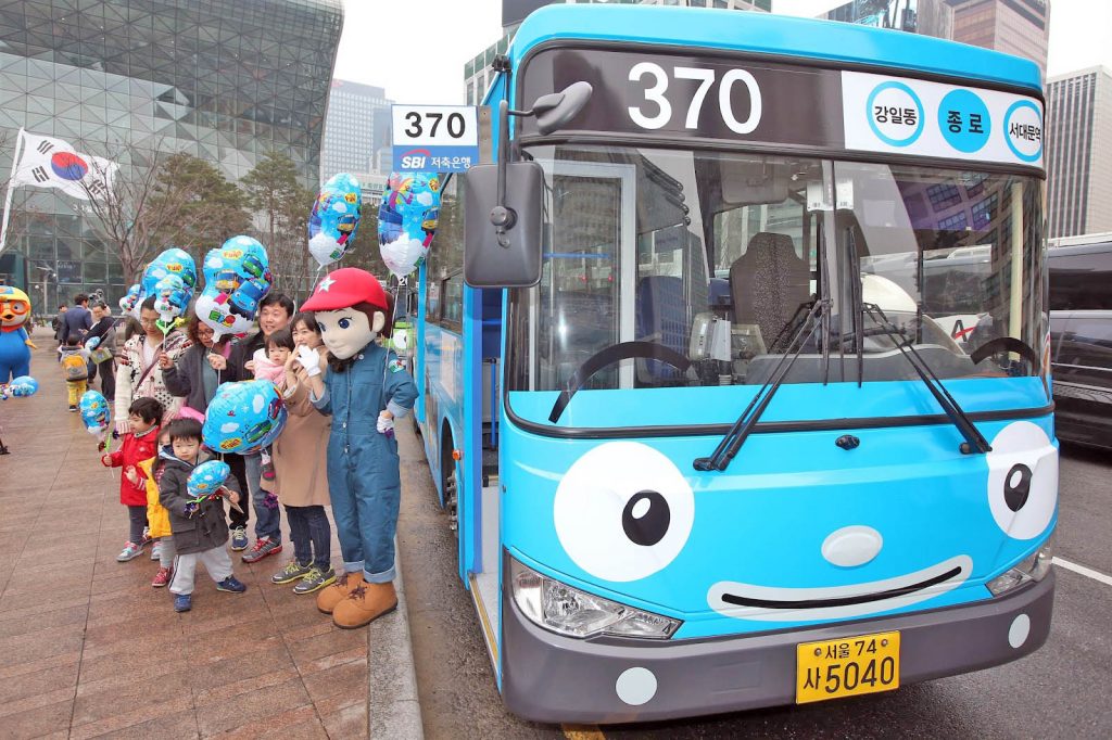 Korea offers free Wi-Fi on public buses