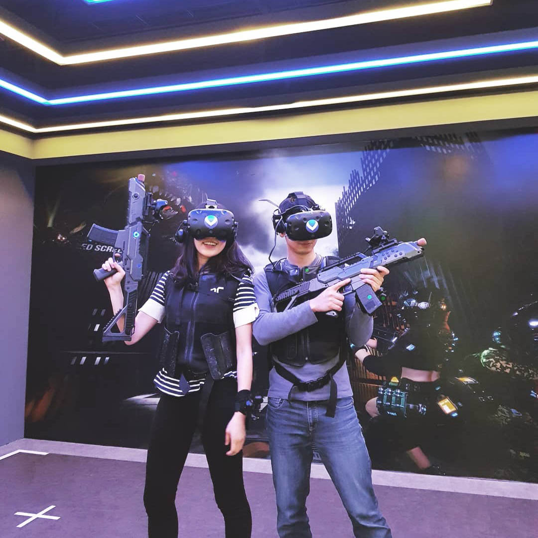 VR theme park in Seoul, a brilliant experience beyond reality