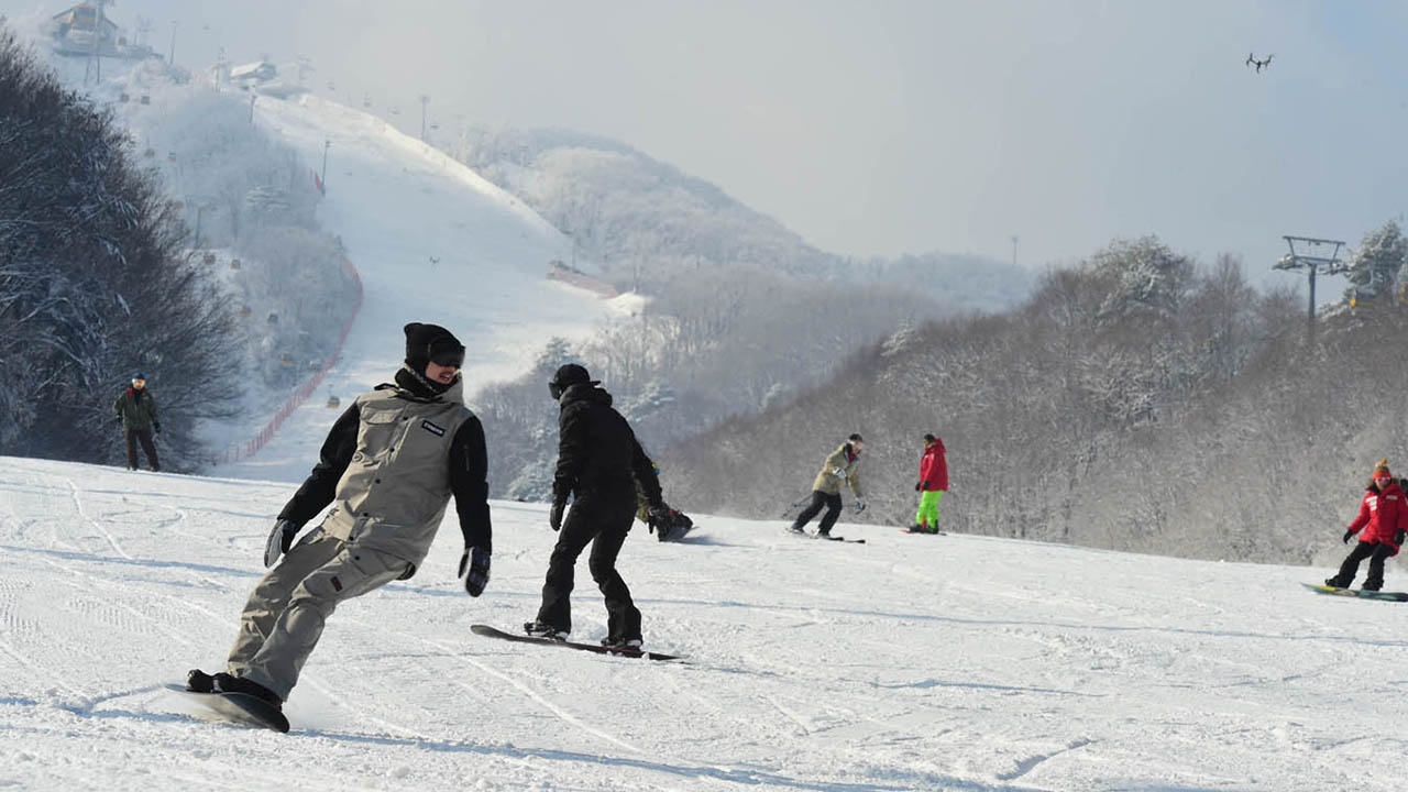 Korea ‘2018- 2018’ Ski Season started, defensive ski skills to prevent injury