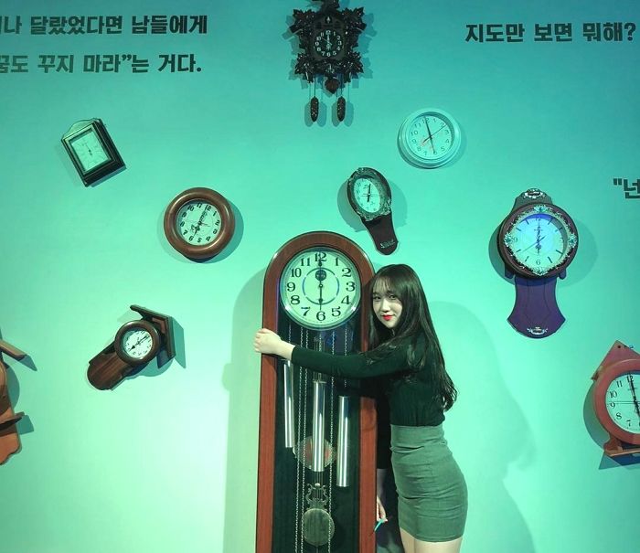 Things to do in Seoul - Alice in Wonderland exhibition