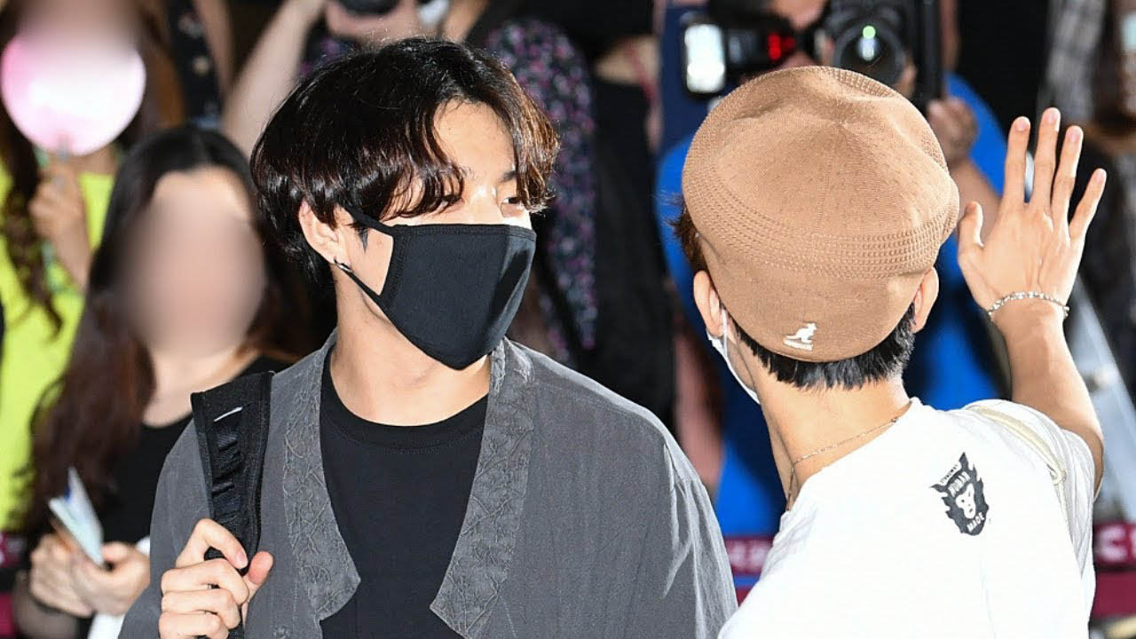 BTS Jungkook's Hanbok caught the eye with its unique airport