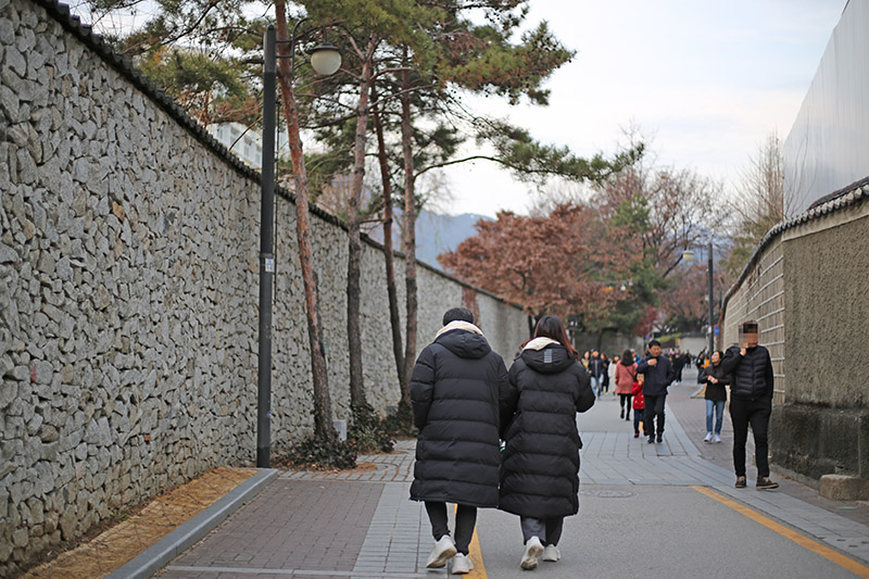 Best Thing To Do In Seoul! Wearing Hanbok And Exploring Gyeongbokgung(Palace) ♡