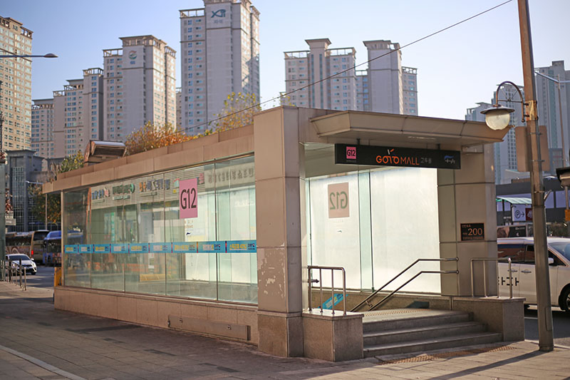 Best Place For Shopping In Seoul! #GoToMall #Express Bus Terminal Underground Shopping Mall