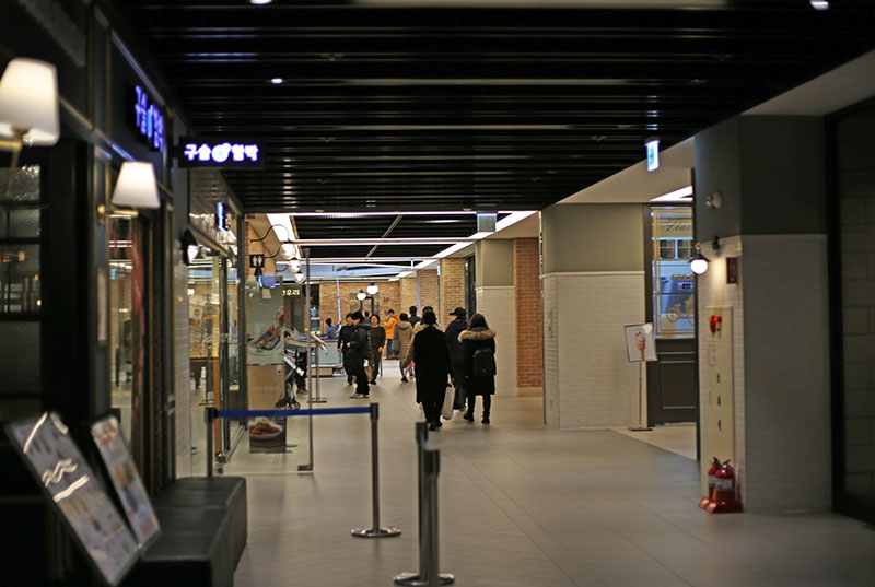 Best Place For Shopping In Seoul! #GoToMall #Express Bus Terminal Underground Shopping Mall